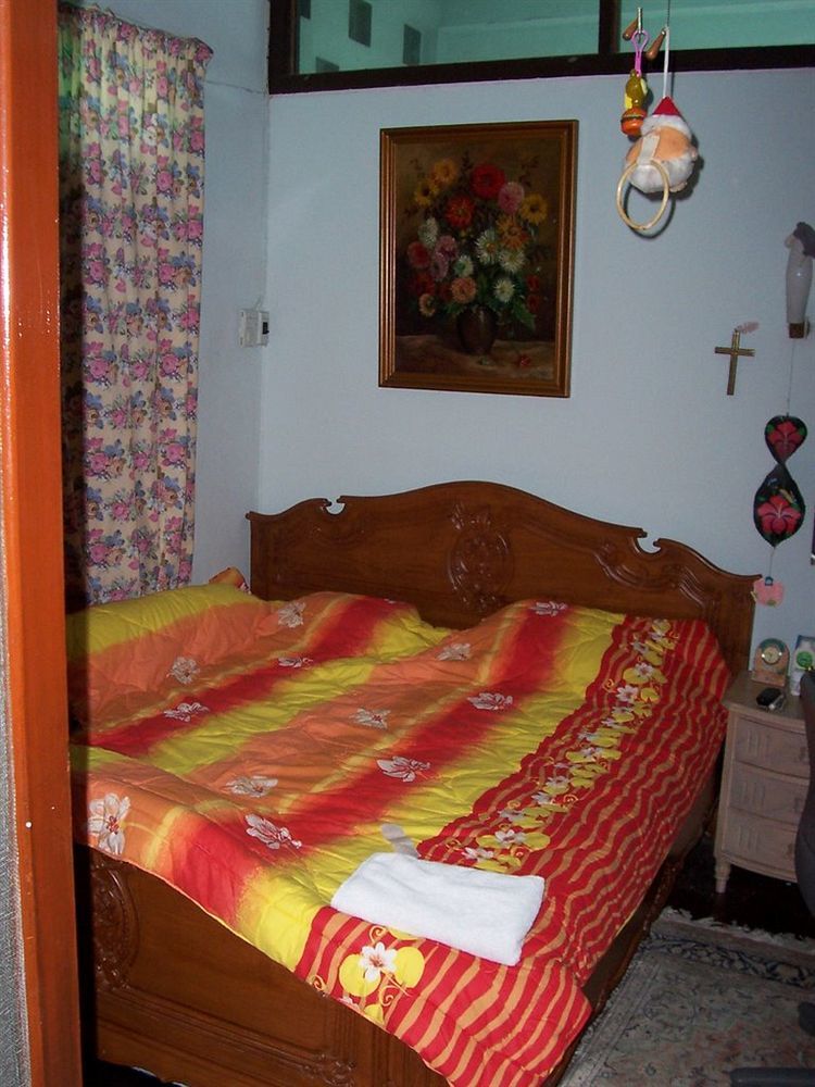 King'S Home Hua Hin Homestay Bagian luar foto
