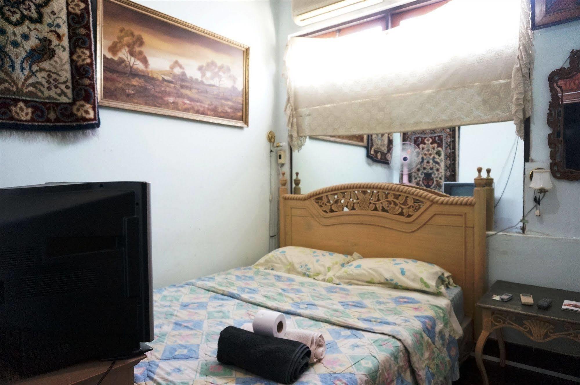 King'S Home Hua Hin Homestay Bagian luar foto