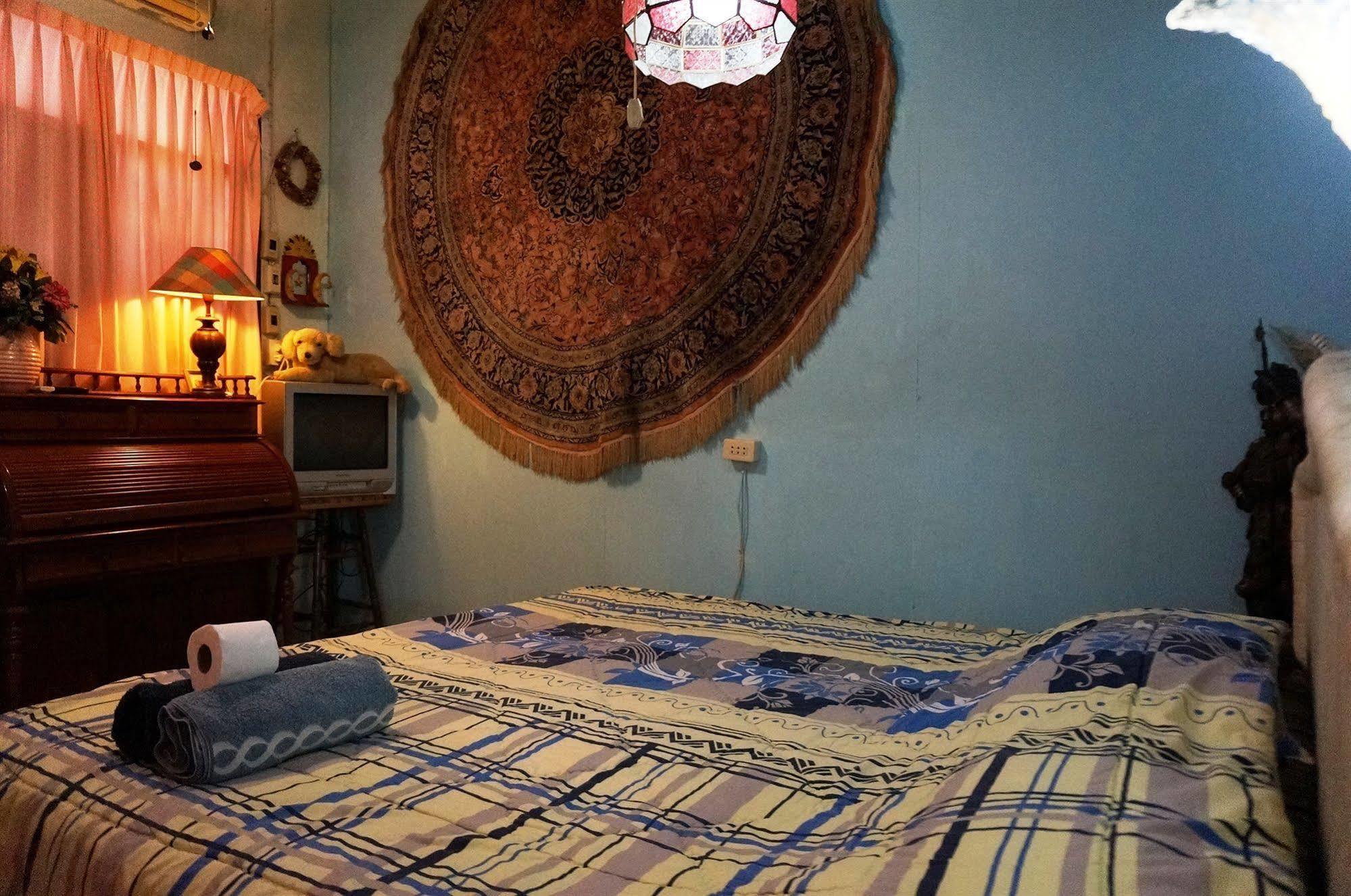 King'S Home Hua Hin Homestay Bagian luar foto