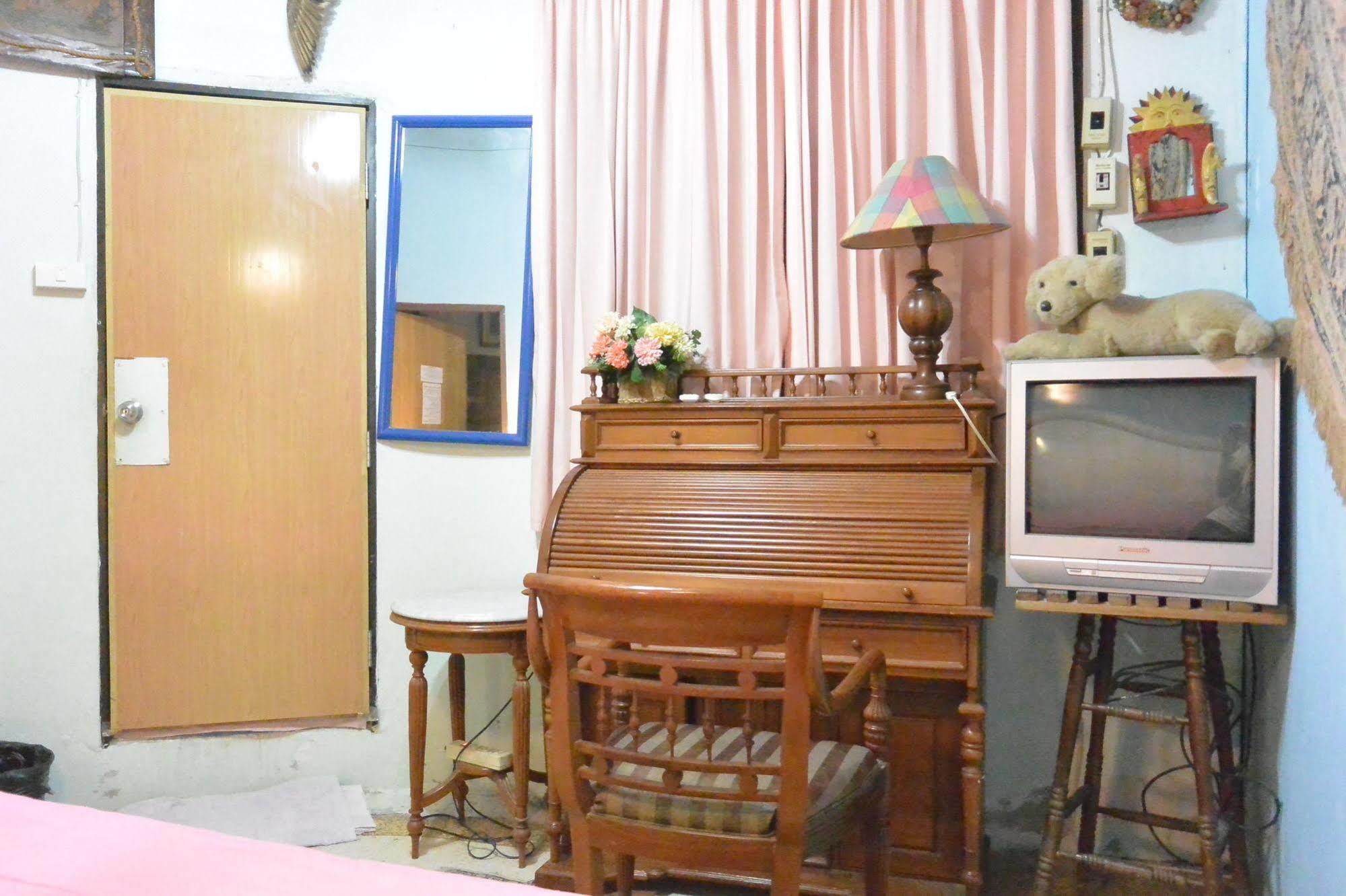 King'S Home Hua Hin Homestay Bagian luar foto